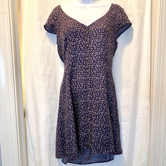 Ladies American Eagle Dress - Picture 1 of 8